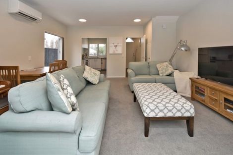 Photo of property in 2/155 Peterborough Street, Christchurch Central, Christchurch, 8013