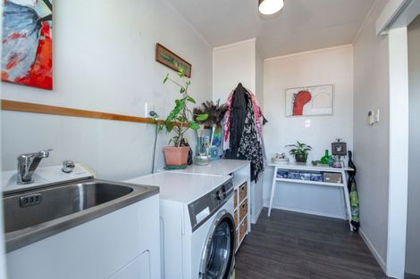 Photo of property in 42 Barnard Road, Fairy Springs, Rotorua, 3015