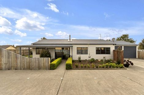 Photo of property in 10 Bowen Street, Rakaia, 7710
