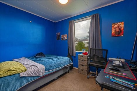 Photo of property in 80 Hedges Street, Sanson, 4817