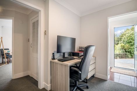 Photo of property in 19 Castleton Street, Birkdale, Auckland, 0626