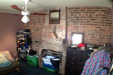 Photo of property in 72 Lyall Parade, Lyall Bay, Wellington, 6022