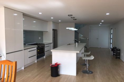 Photo of property in 38a Fairdene Avenue, Henderson, Auckland, 0610