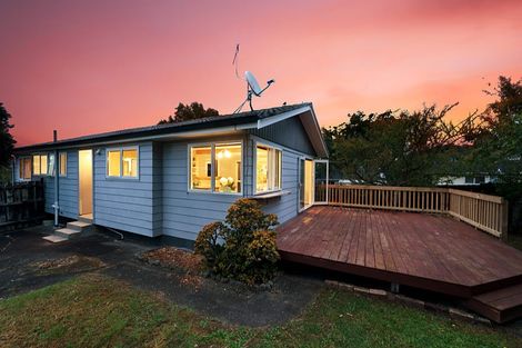 Photo of property in 17 Clyma Place, Massey, Auckland, 0614