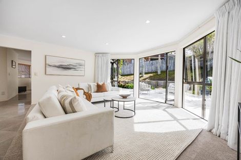 Photo of property in 22 Ballymore Drive, Pinehill, Auckland, 0632
