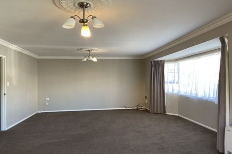 Photo of property in 3 Eliot Street, New Plymouth, 4310