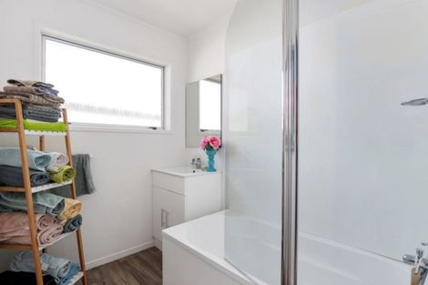 Photo of property in 82 Tawa Street, Melville, Hamilton, 3206