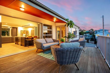 Photo of property in 23 Nathan Avenue, Paraparaumu Beach, Paraparaumu, 5032