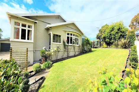 Photo of property in 9 Kitchener Street, Waipukurau, 4200