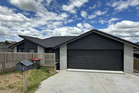 Photo of property in 3 Maanihi Drive, Rototuna North, 3210
