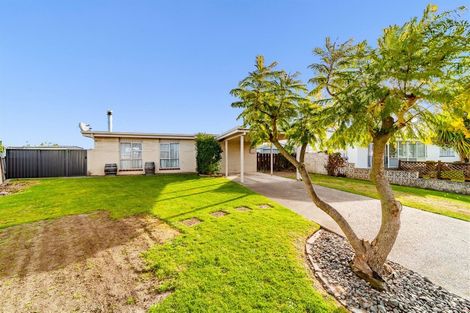 Photo of property in 33 Fife Crescent, Tamatea, Napier, 4112