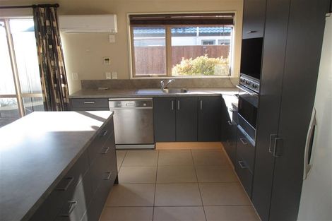 Photo of property in 11 Mica Place, Northwood, Christchurch, 8051