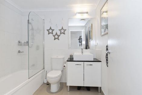 Photo of property in 312/332 Maunganui Road, Mount Maunganui, 3116
