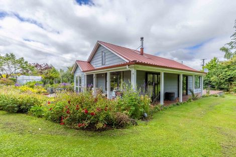 Photo of property in 39 Hill Road, Lumsden, 9730