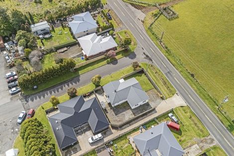 Photo of property in 44 Egmont Road, Waiwhakaiho, New Plymouth, 4312