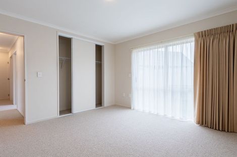 Photo of property in Rangeview Villas, 24/9 Fuller Close, Levin, 5510