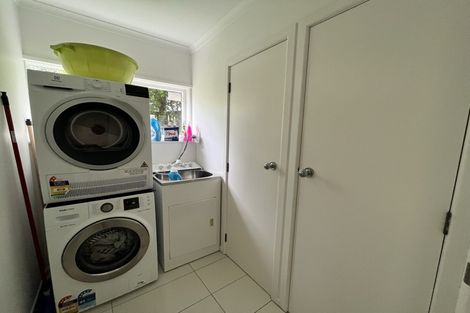 Photo of property in 18 Rama Crescent, Khandallah, Wellington, 6035