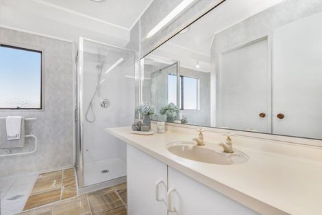 Photo of property in 1/23 Beatrice Avenue, Hillcrest, Auckland, 0627