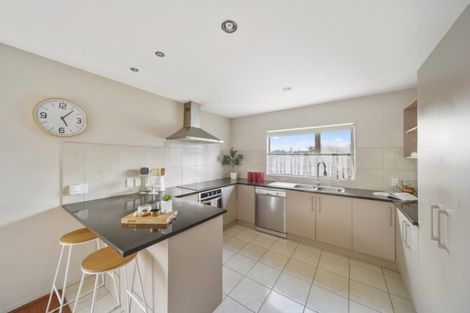 Photo of property in 7 John Broad Place, Flat Bush, Auckland, 2019