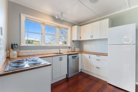 Photo of property in 43 Lewis Avenue, Aramoho, Whanganui, 4500