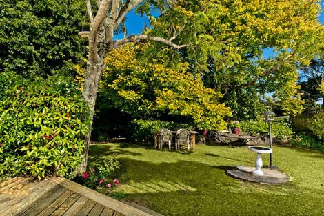 Photo of property in 101 Sturges Road, Henderson, Auckland, 0612