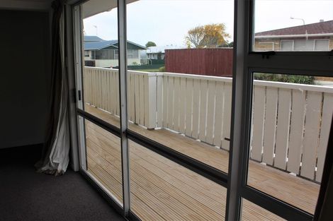 Photo of property in 40 Rosendale Avenue, Spotswood, New Plymouth, 4310