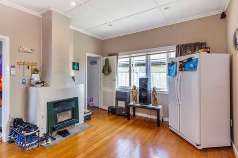 Photo of property in 18a Jellicoe Road, Manurewa, Auckland, 2102