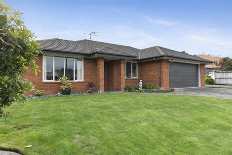 Photo of property in 11 Guildford Place, Rototuna North, Hamilton, 3210