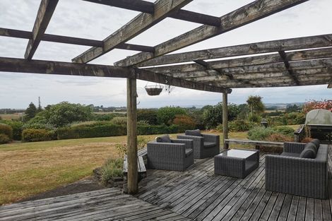 Photo of property in 223 Mataro Road, Onaero, Urenui, 4375