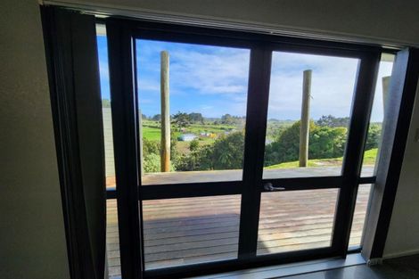 Photo of property in 254a Mountain Road, Lepperton, New Plymouth, 4373