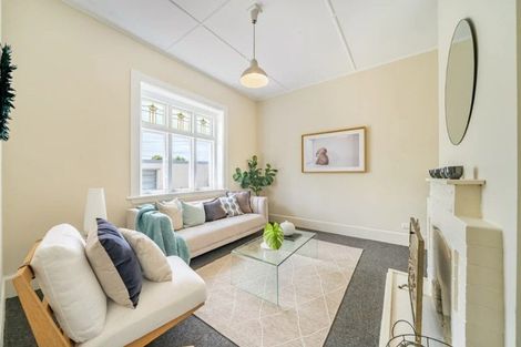 Photo of property in 37 Plunket Avenue, Petone, Lower Hutt, 5012