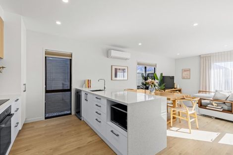 Photo of property in 9 Mcgibbon Lane, Jacks Point, 9371