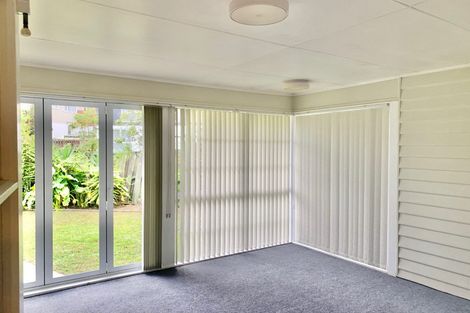 Photo of property in 1/42 Holland Road, Hillcrest, Auckland, 0627