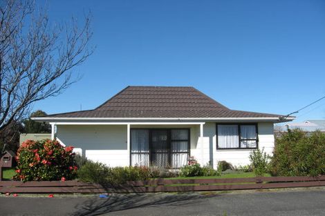 Photo of property in 11a Mckenzie Terrace, Carterton, 5713