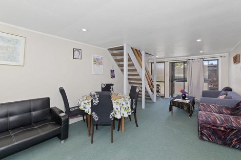 Photo of property in 3/9 Miro Street, New Lynn, Auckland, 0600