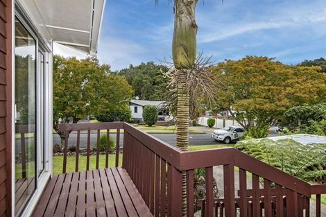 Photo of property in 16 Ranfurly Place, Te Kamo, Whangarei, 0112