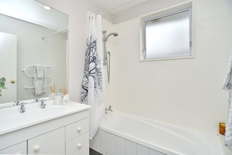 Photo of property in 132 Mackenzie Avenue, Woolston, Christchurch, 8023