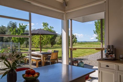 Photo of property in 138 Dakins Road, East Taratahi, Carterton, 5887