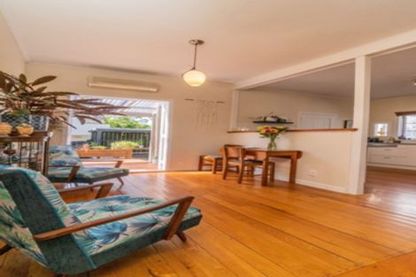 Photo of property in 24 Gardner Avenue, New Lynn, Auckland, 0600
