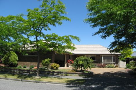 Photo of property in 33 Kedleston Drive, Avonhead, Christchurch, 8042