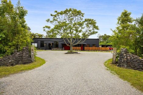 Photo of property in 1082 Junction Road, Egmont Village, Inglewood, 4386