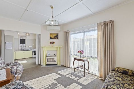 Photo of property in 11a Queen Street, Waitara, 4320