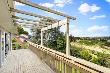 Photo of property in 238 Don Buck Road, Massey, Auckland, 0614