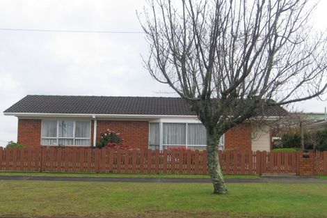 Photo of property in 2/57 East Street, Papakura, 2110