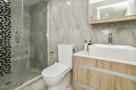 Photo of property in 4181a Great North Road, Glen Eden, Auckland, 0602