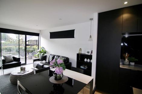 Photo of property in 138a Holly Road, St Albans, Christchurch, 8014