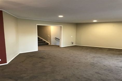 Photo of property in 38 Loloma Drive, Half Moon Bay, Auckland, 2012