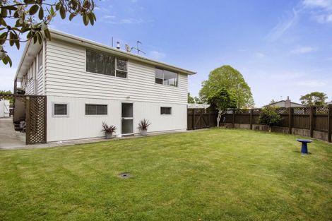 Photo of property in 4 Monterey Place, Totara Park, Upper Hutt, 5018