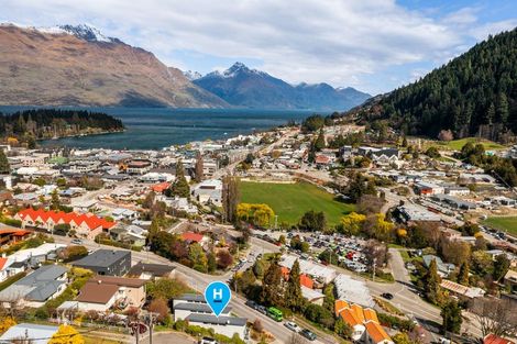Photo of property in 97 Hallenstein Street, Queenstown, 9300