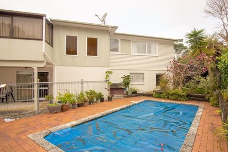Photo of property in 3 Denyer Place, New Lynn, Auckland, 0600